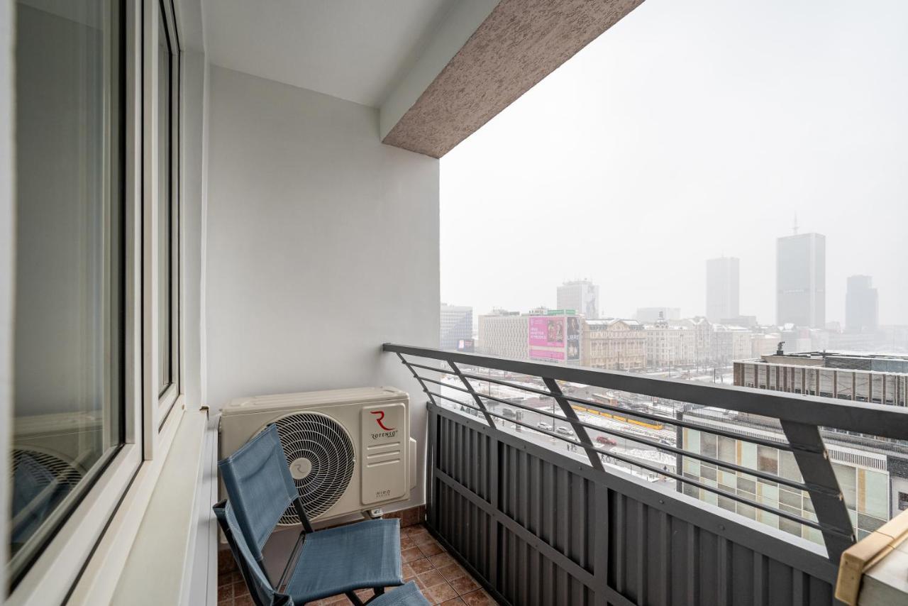 9Th Floor City View Apartment Varşovia Exterior foto