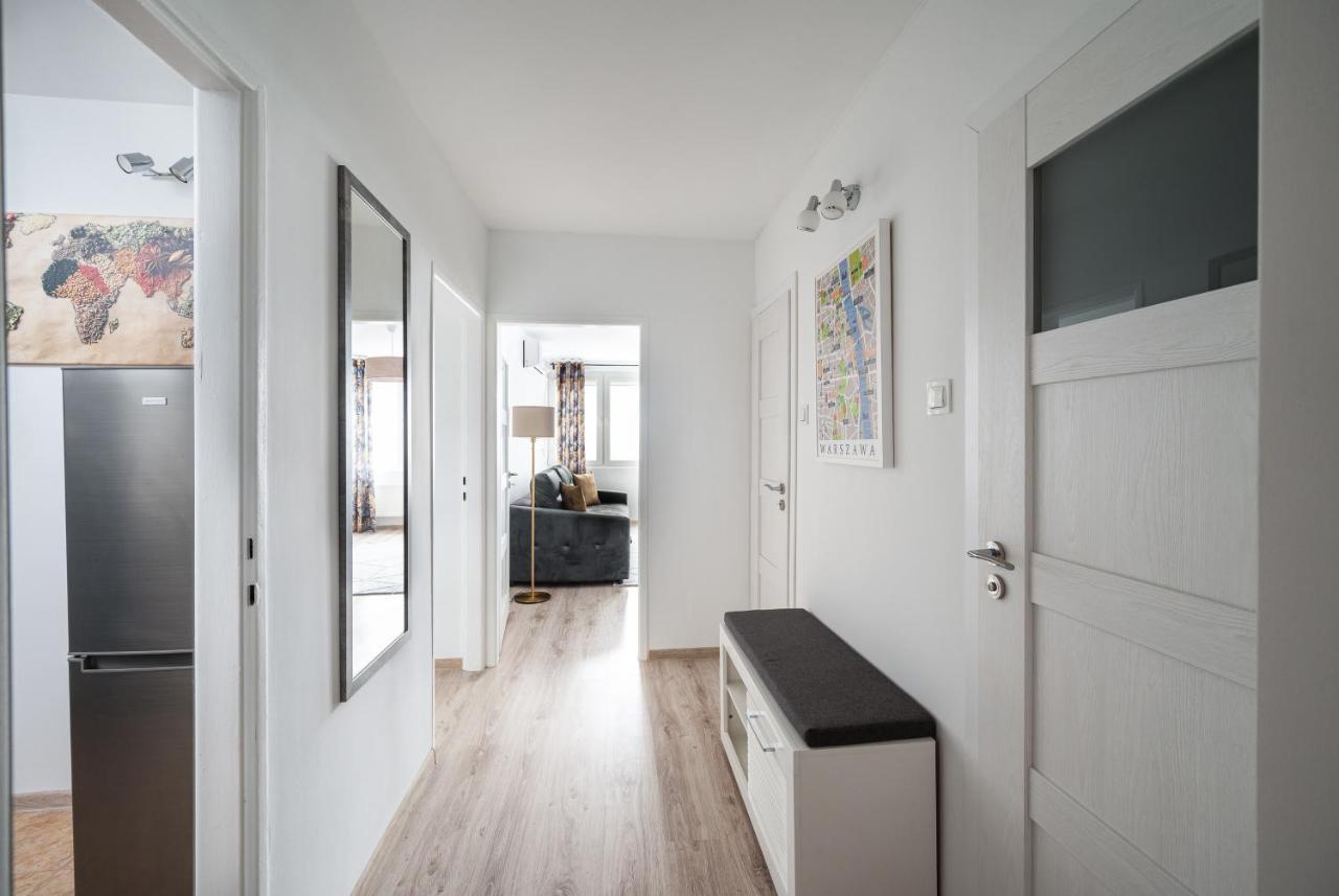 9Th Floor City View Apartment Varşovia Exterior foto