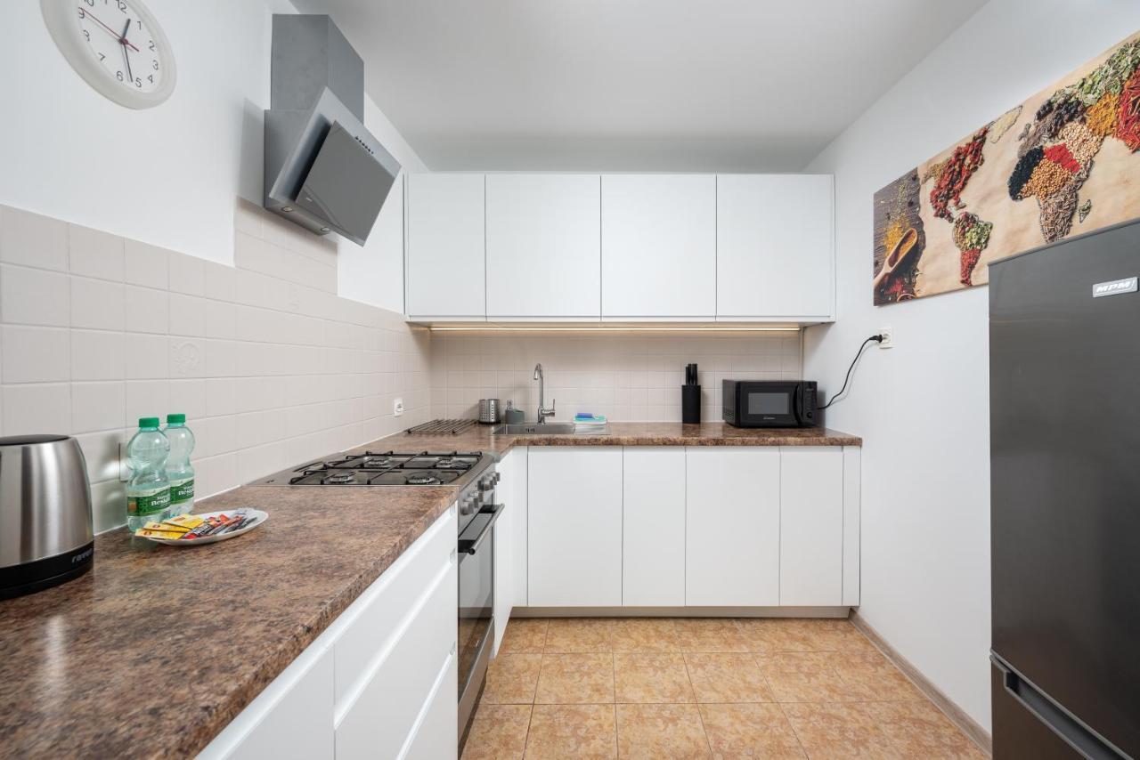 9Th Floor City View Apartment Varşovia Exterior foto